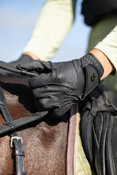 Buy LeMieux Black Close Contact Glove | Online for Equine